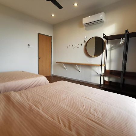 Mykey Atlantis B-22-04 Melaka City Bagian luar foto