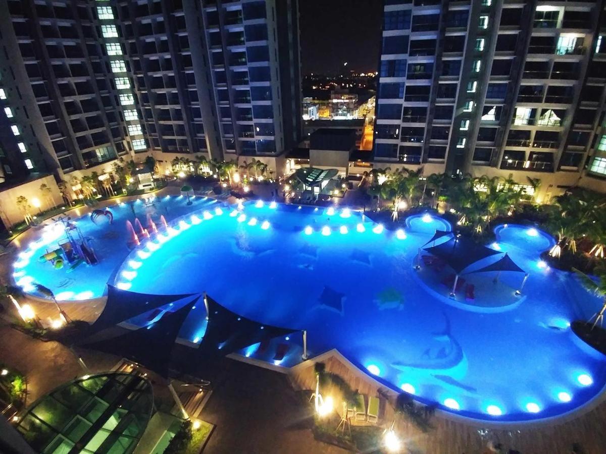 Mykey Atlantis B-22-04 Melaka City Bagian luar foto